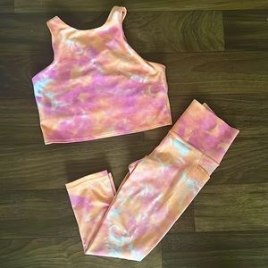 Athleta | Conscious Crop | Island Coral | Medium